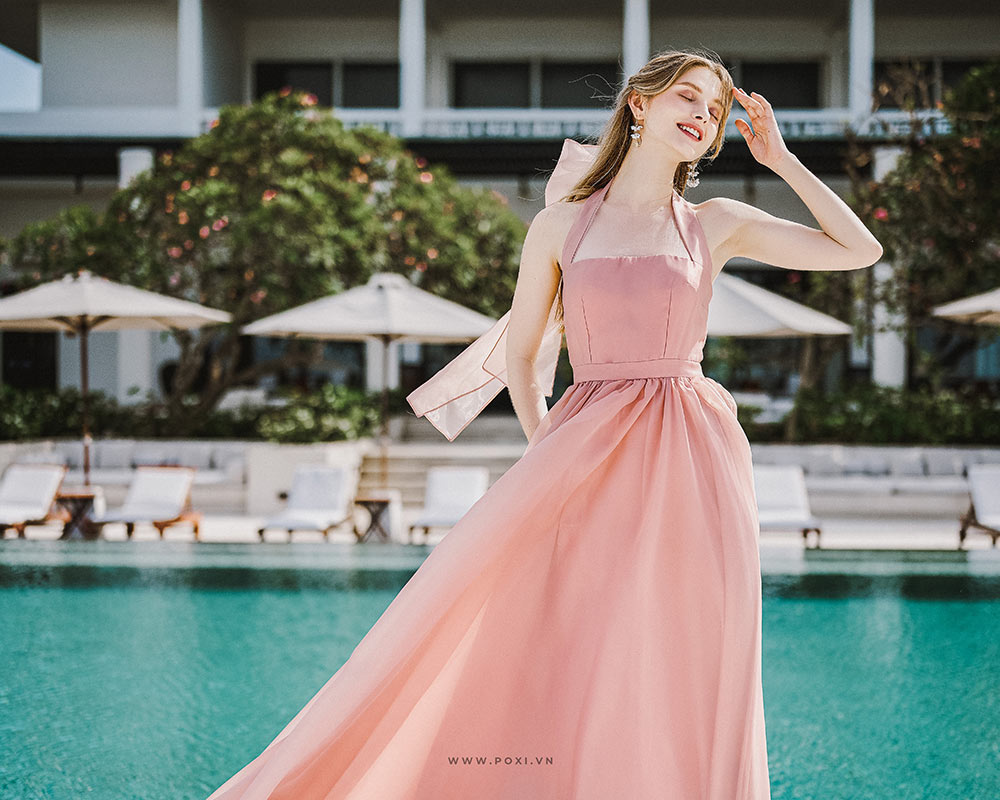 Các mẫu váy maxi, đầm đi biển đẹp