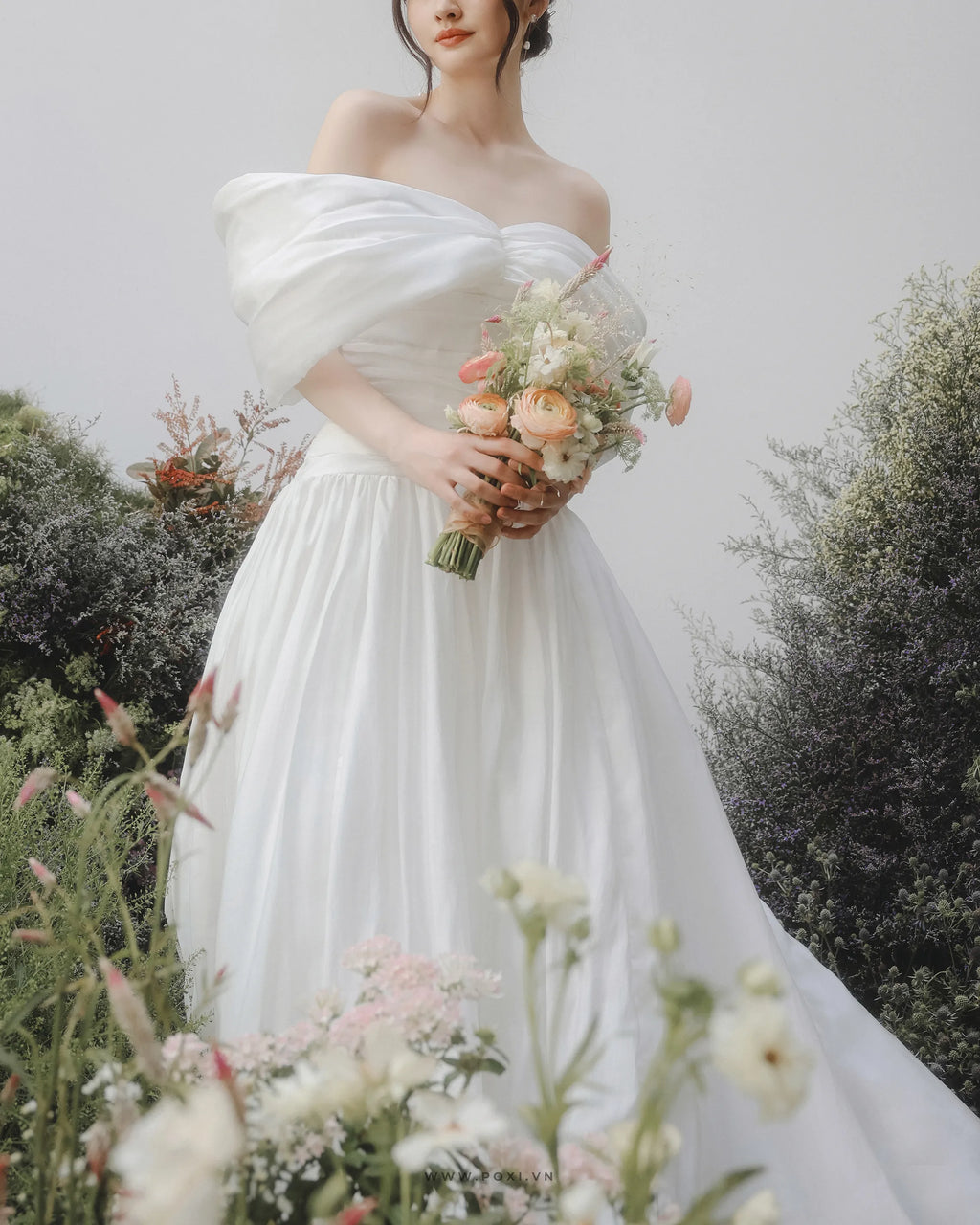 Modern and impressive with an Off-the-shoulder white wedding dress - D1736B - POXI