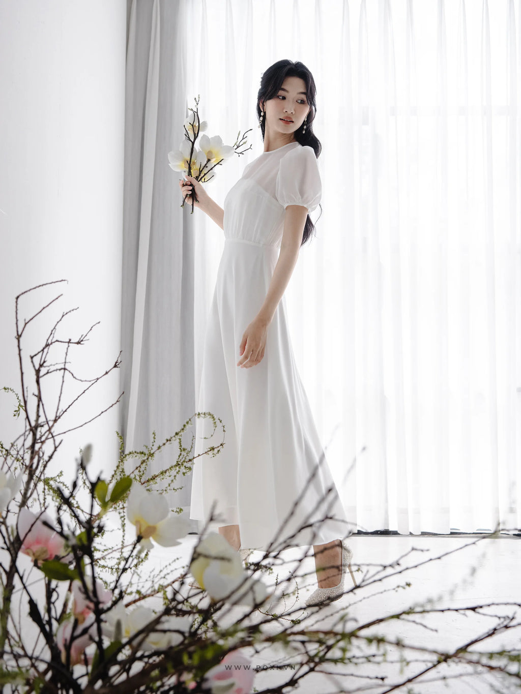 Đầm cổ tròn thân trong cúp ngực, váy Aline xòe nhẹ - D1962 Regular