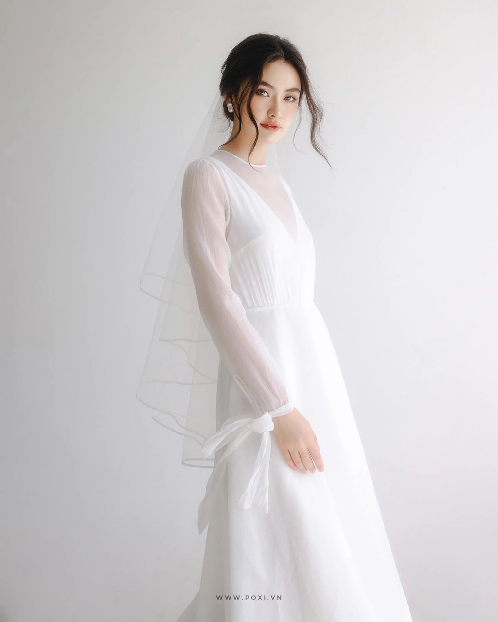 Đầm xòe cổ tròn tay dài có dây cột nơ - D1548 Regular