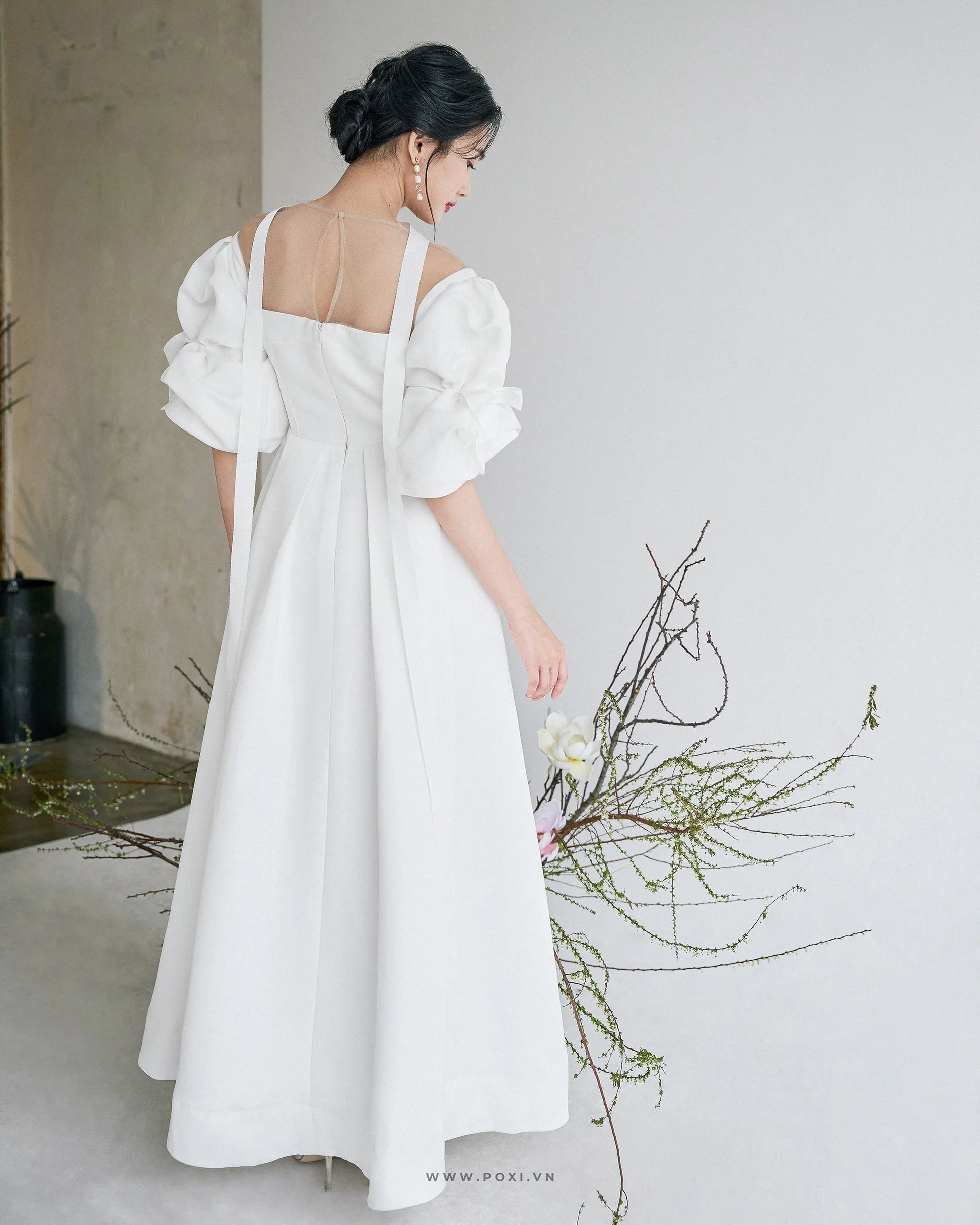 Đầm cúp ngực phối lưới thân trên, tay phồng xếp nếp và váy xòe xếp ly- D1834