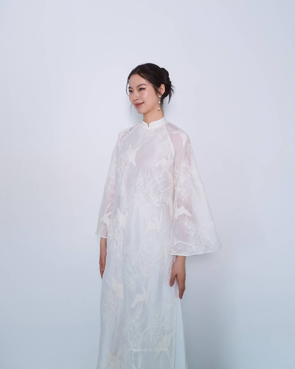 Set áo dài voan thêu tay lỡ và quần dáng rộng - S1994